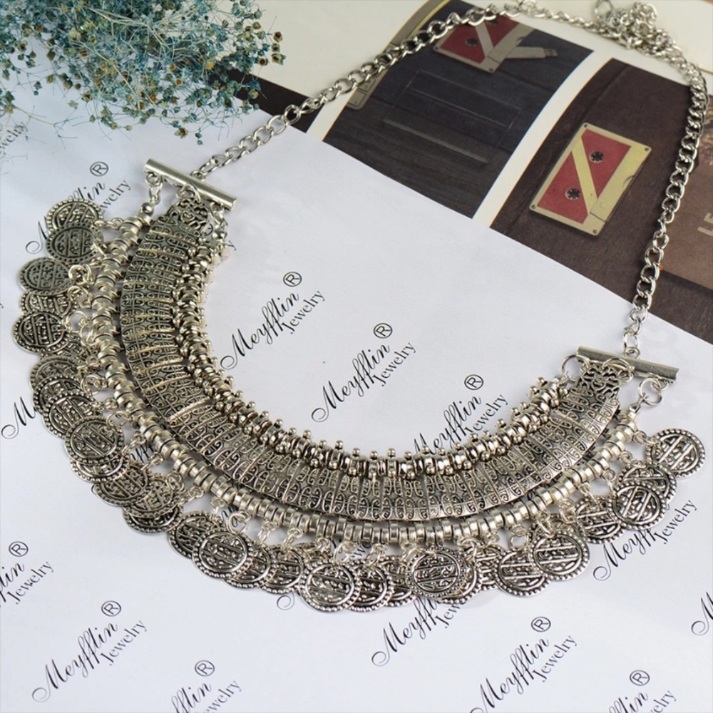 💕Steampunk vintage moon necklace